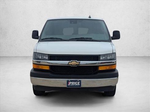 Used 2025 Chevrolet Express 3500 LT w/ LT Preferred Equipment Group image 2