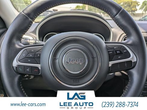 Used 2018 Jeep Compass Latitude w/ Popular Equipment Group FWD image 23