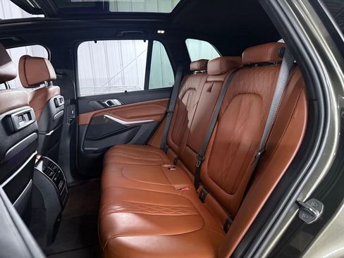 Used 2022 BMW X5 xDrive45e w/ M Sport Package image 34