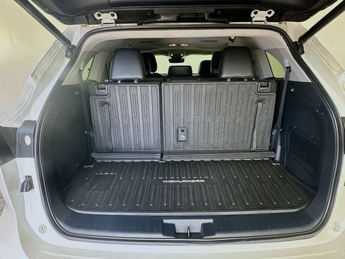 Used 2020 Toyota Highlander Limited AWD/4WD image 27