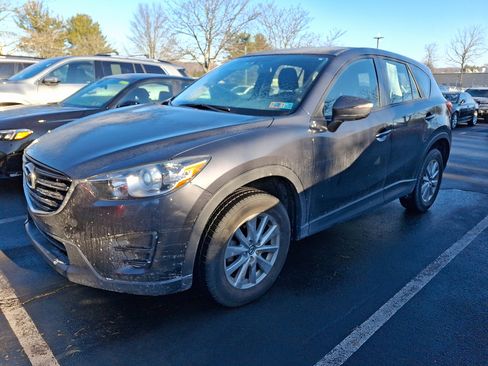 Used 2016 MAZDA CX-5 Sport image 2
