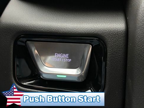 New 2025 GMC Yukon XL Elevation w/ LPO, Yukon Black Package image 8