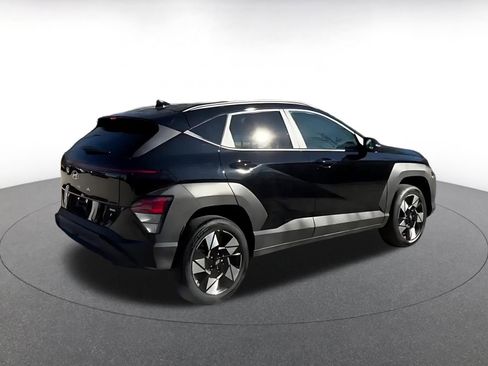 Used 2025 Hyundai Kona SEL image 10