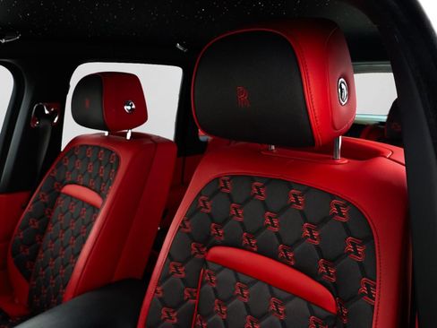 Certified 2025 Rolls-Royce Cullinan Black Badge AWD/4WD image 45