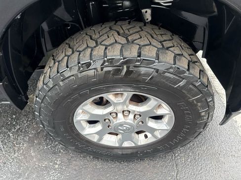 Used 2024 RAM 2500 Laramie w/ Safety Group AWD/4WD image 10