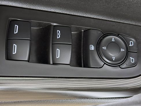 Used 2019 GMC Acadia SLT image 36