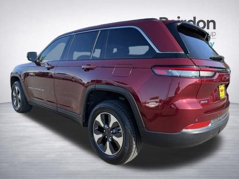 Used 2024 Jeep Grand Cherokee Limited 4xe AWD/4WD image 5