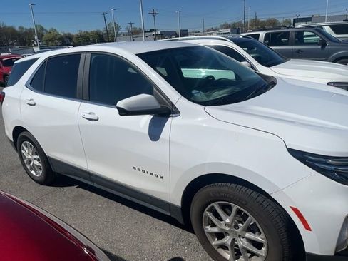 Used 2022 Chevrolet Equinox LT image 5