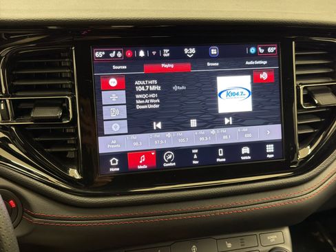 Used 2025 Dodge Durango GT AWD/4WD image 22