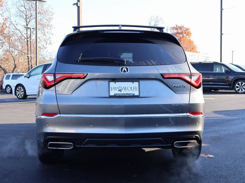 Used 2024 Acura MDX SH-AWD w/ Technology Package image 6