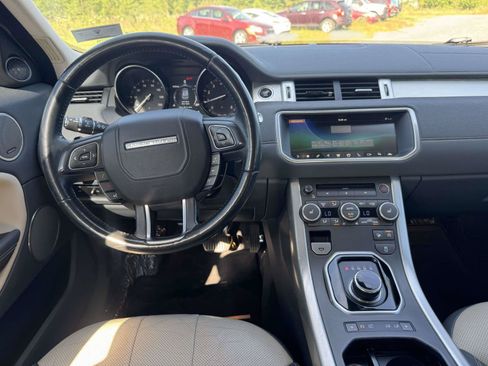 Used 2017 Land Rover Range Rover Evoque SE Premium AWD/4WD image 2