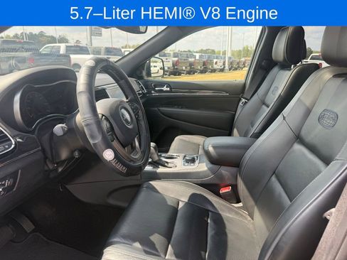 Used 2019 Jeep Grand Cherokee Overland image 9