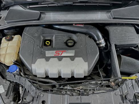 Used 2016 Ford Focus ST image 28