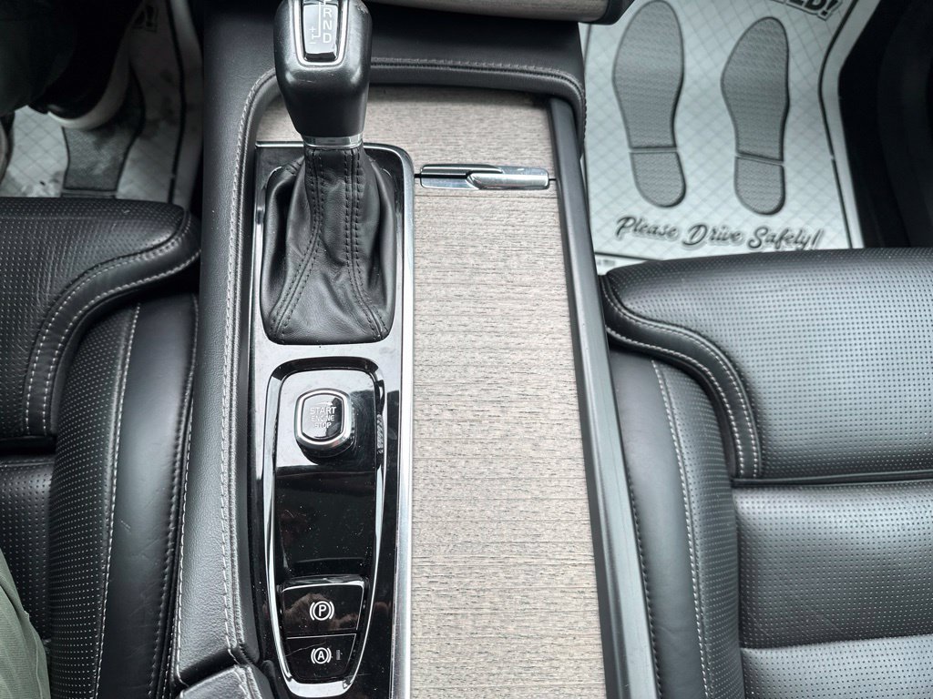 Used 2022 Volvo XC90 T6 Inscription w/ Lounge Package AWD/4WD image 34