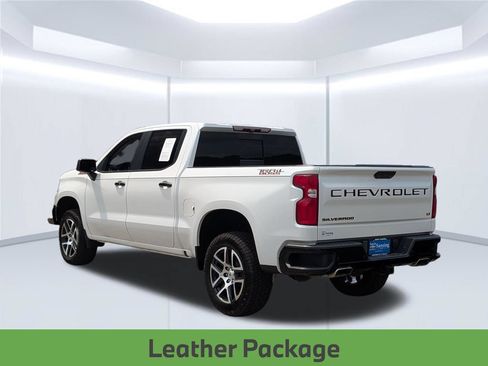 Used 2020 Chevrolet Silverado 1500 LT Trail Boss AWD/4WD image 3