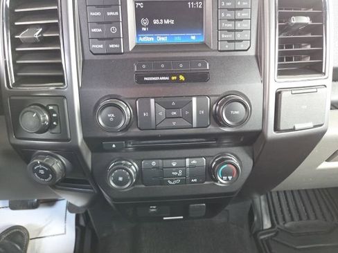 Used 2017 Ford F150 XLT w/ XTR Package image 58