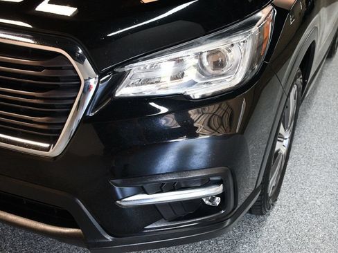 Used 2022 Subaru Ascent Limited w/ Technology Package AWD/4WD image 11