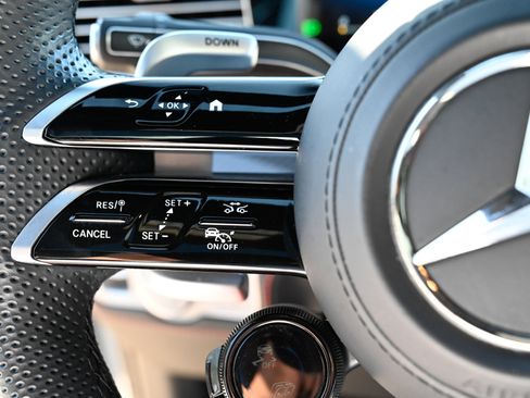 Used 2024 Mercedes-Benz GLE 63 AMG S image 21