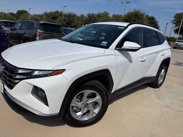 Used 2023 Hyundai Tucson SEL AWD/4WD image 6