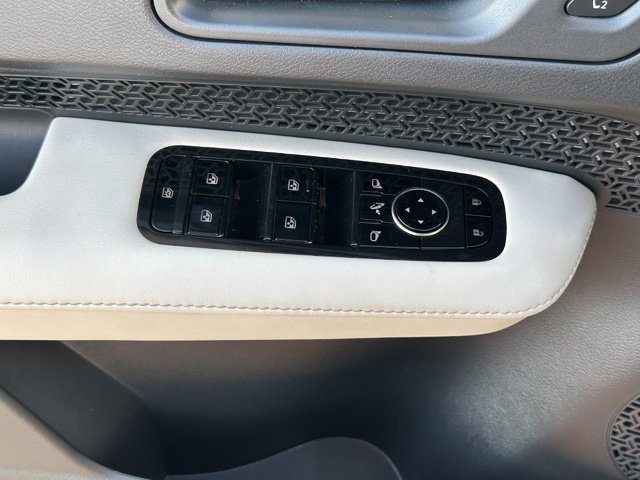 Certified 2024 Nissan Ariya AWD image 20