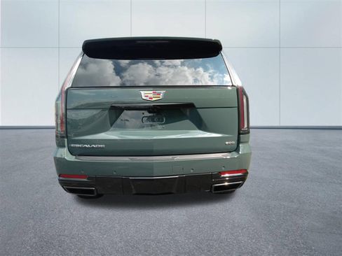 Certified 2026 Cadillac Escalade Sport w/ Touring Package AWD/4WD image 5