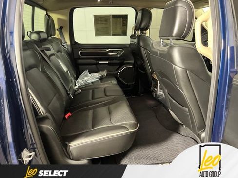 Used 2019 RAM 1500 Laramie AWD/4WD image 14