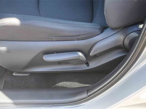 Used 2024 Toyota RAV4 LE image 23