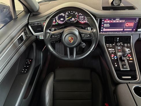 Used 2022 Porsche Panamera 4 Platinum Edition AWD/4WD image 28