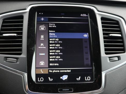 Used 2019 Volvo XC90 T6 Momentum AWD/4WD image 26