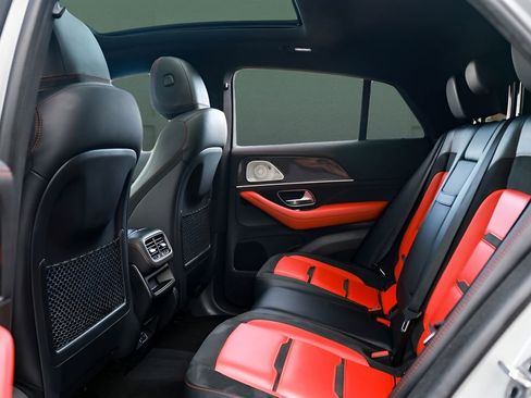 Used 2024 Mercedes-Benz GLE 63 AMG S w/ Driver Assistance Package image 27