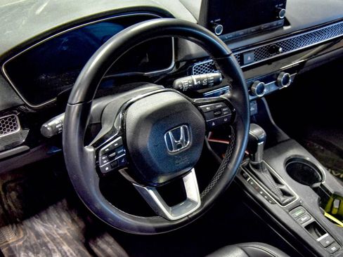 Used 2023 Honda Civic EX-L image 11