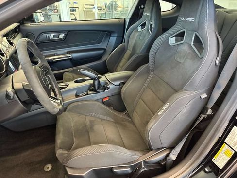 Used 2017 Ford Mustang Shelby GT350 w/ Electronics Package RWD image 30
