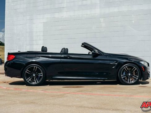 Used 2015 BMW M4 Convertible image 55