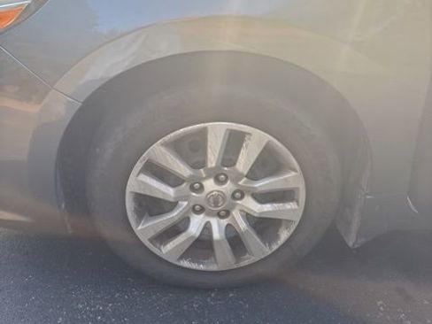 Used 2018 Nissan Altima 2.5 S w/ S Convenience Package image 28