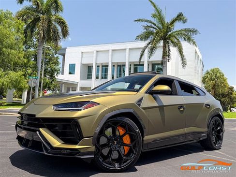 Used 2024 Lamborghini Urus Performante AWD/4WD image 10