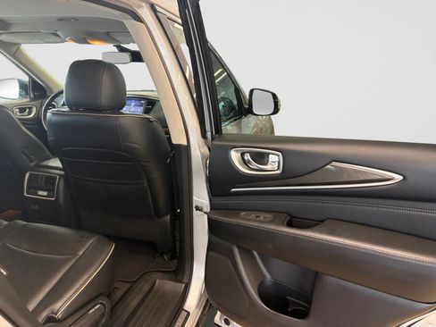 Used 2019 INFINITI QX60 Pure AWD/4WD image 18