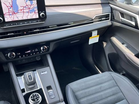 New 2026 Nissan Rogue SL AWD/4WD image 32