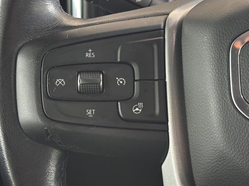 Used 2022 GMC Sierra 2500 SLE w/ SLE Convenience Package image 11