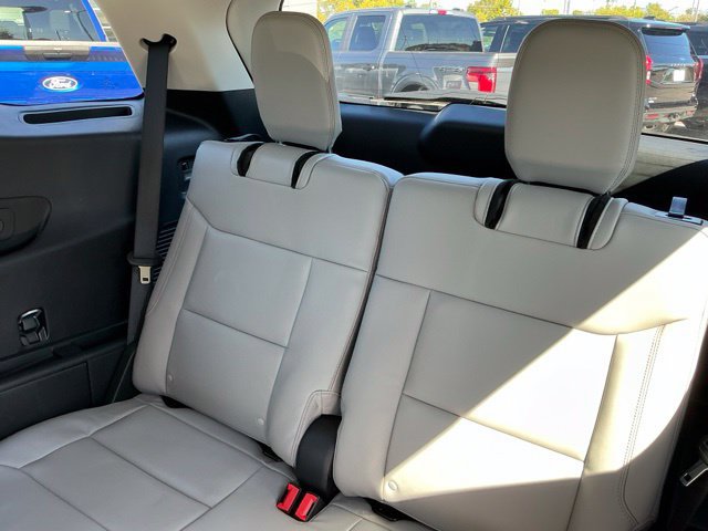 New 2026 Ford Explorer Active w/ Active Comfort Package AWD/4WD image 21