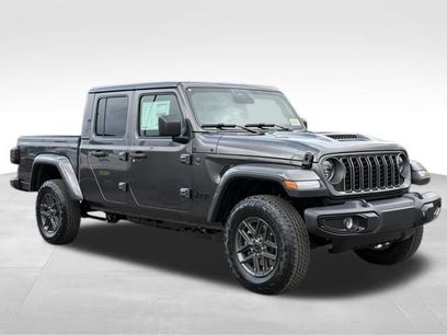New 2026 Jeep Gladiator Sport