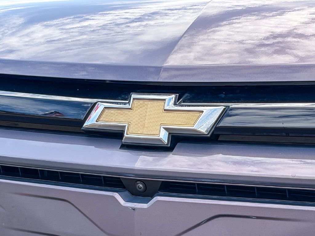 Used 2024 Chevrolet Blazer EV LT AWD/4WD image 12