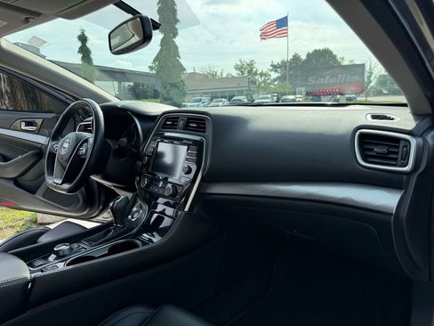 Used 2016 Nissan Maxima 3.5 SV FWD image 18