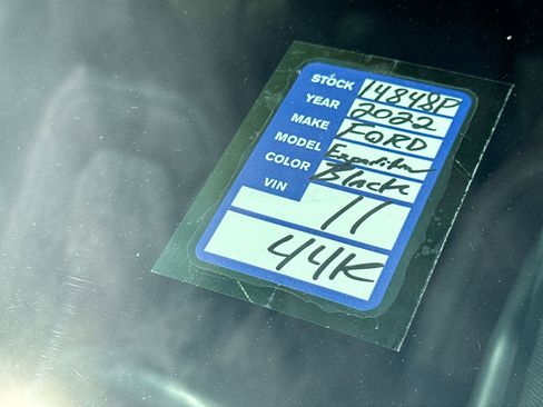 Used 2022 Ford Expedition Limited image 28