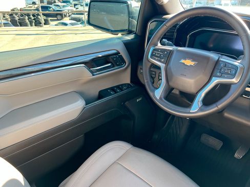 Certified 2024 Chevrolet Silverado 1500 LTZ image 12
