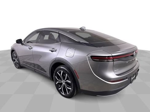 Used 2023 Toyota Crown XLE image 6