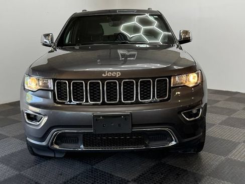 Used 2020 Jeep Grand Cherokee Limited AWD/4WD image 4