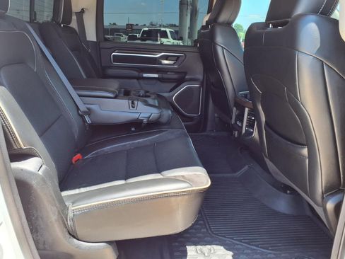 Used 2022 RAM 1500 Laramie AWD/4WD image 19
