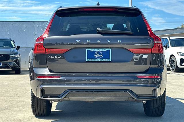 Certified 2024 Volvo XC60 T8 Plus AWD/4WD image 4