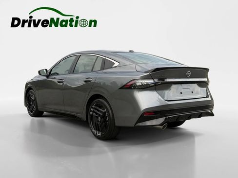 Used 2026 Nissan Sentra SR w/ Floor Mat Package FWD image 3