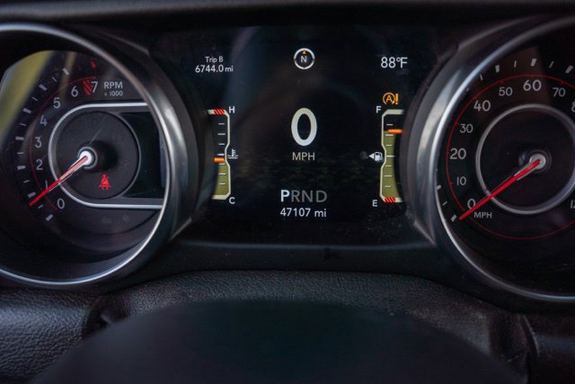 Used 2020 Jeep Gladiator Rubicon AWD/4WD image 17